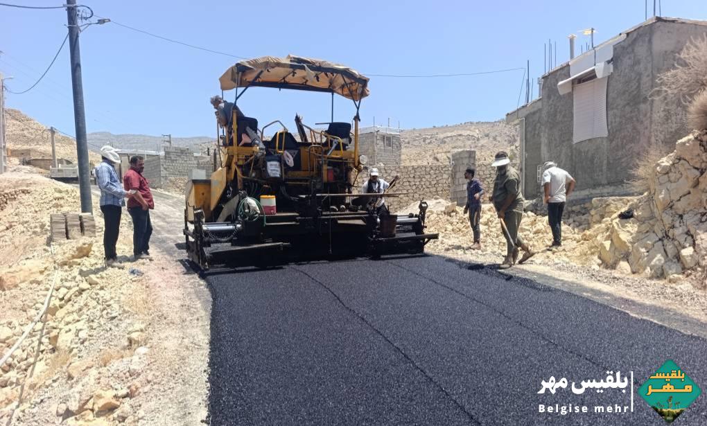 بخشدارمرکزی چرام خبرداد؛ ۱۱ هزار متر از معابر روستای دلی باریک و خیمند با همکاری بنیاد مسکن زیر سازی و آسفالت شد